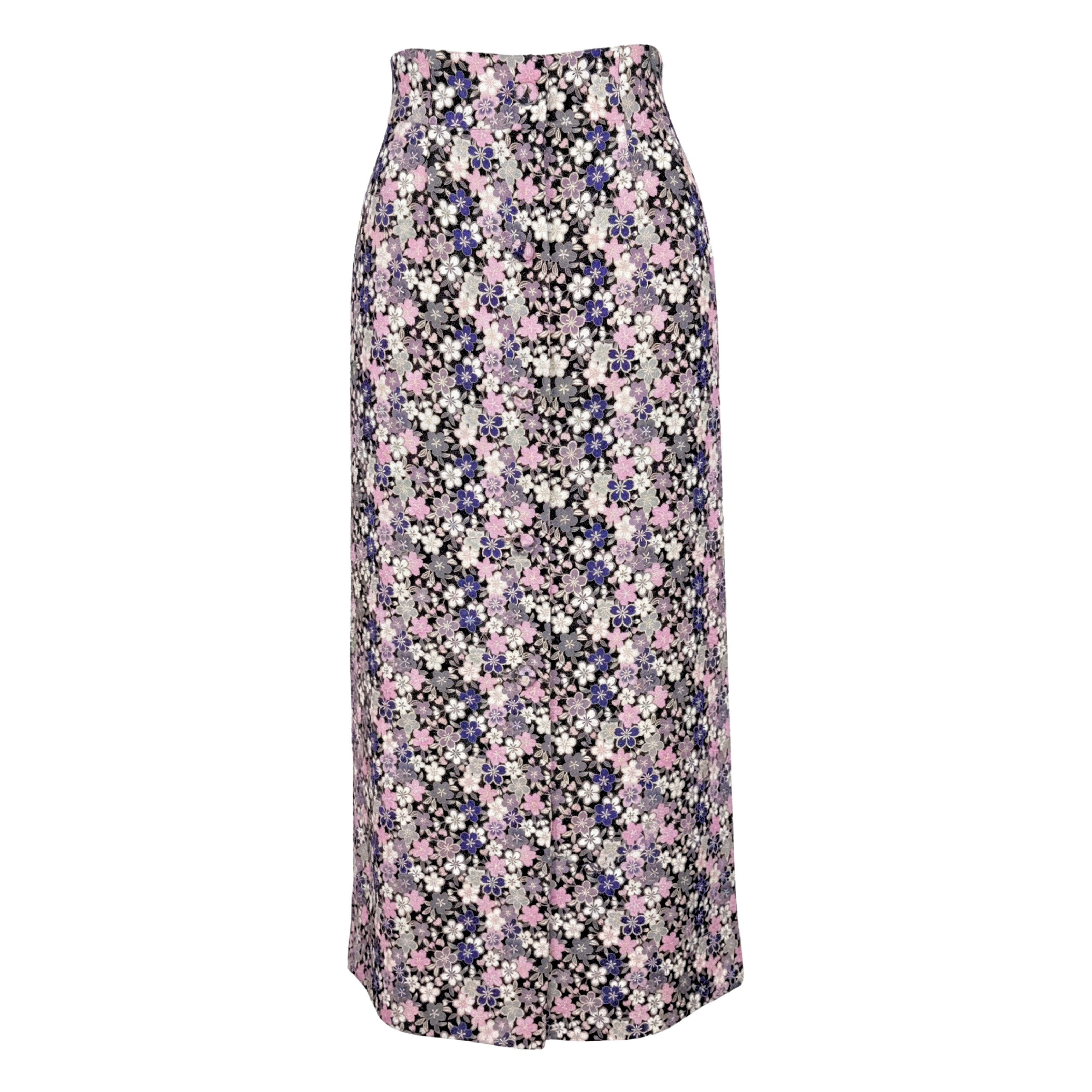 Skirt with Buttons – Refined Everyday Elegance