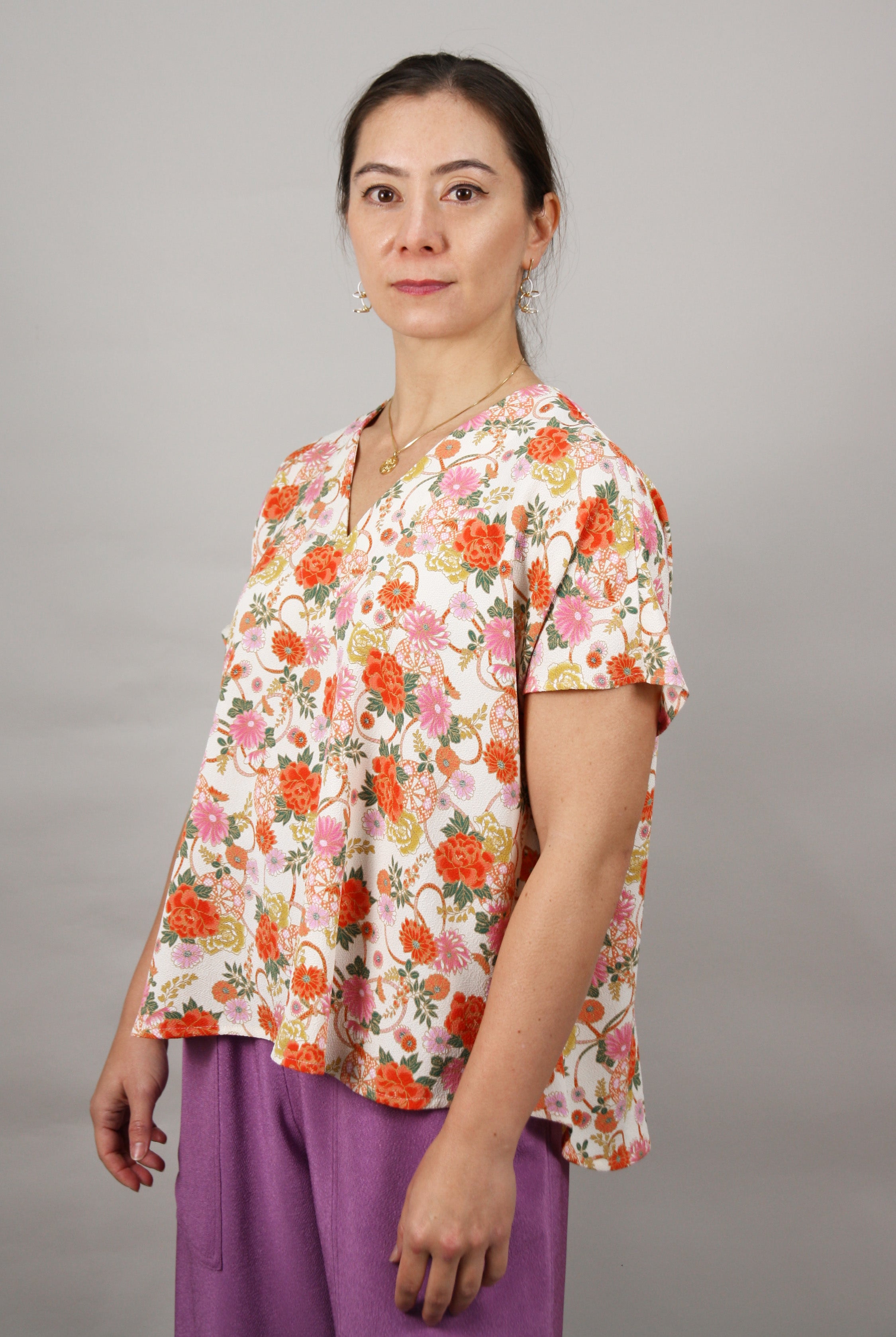 V-Neck Top – Everyday Essential
