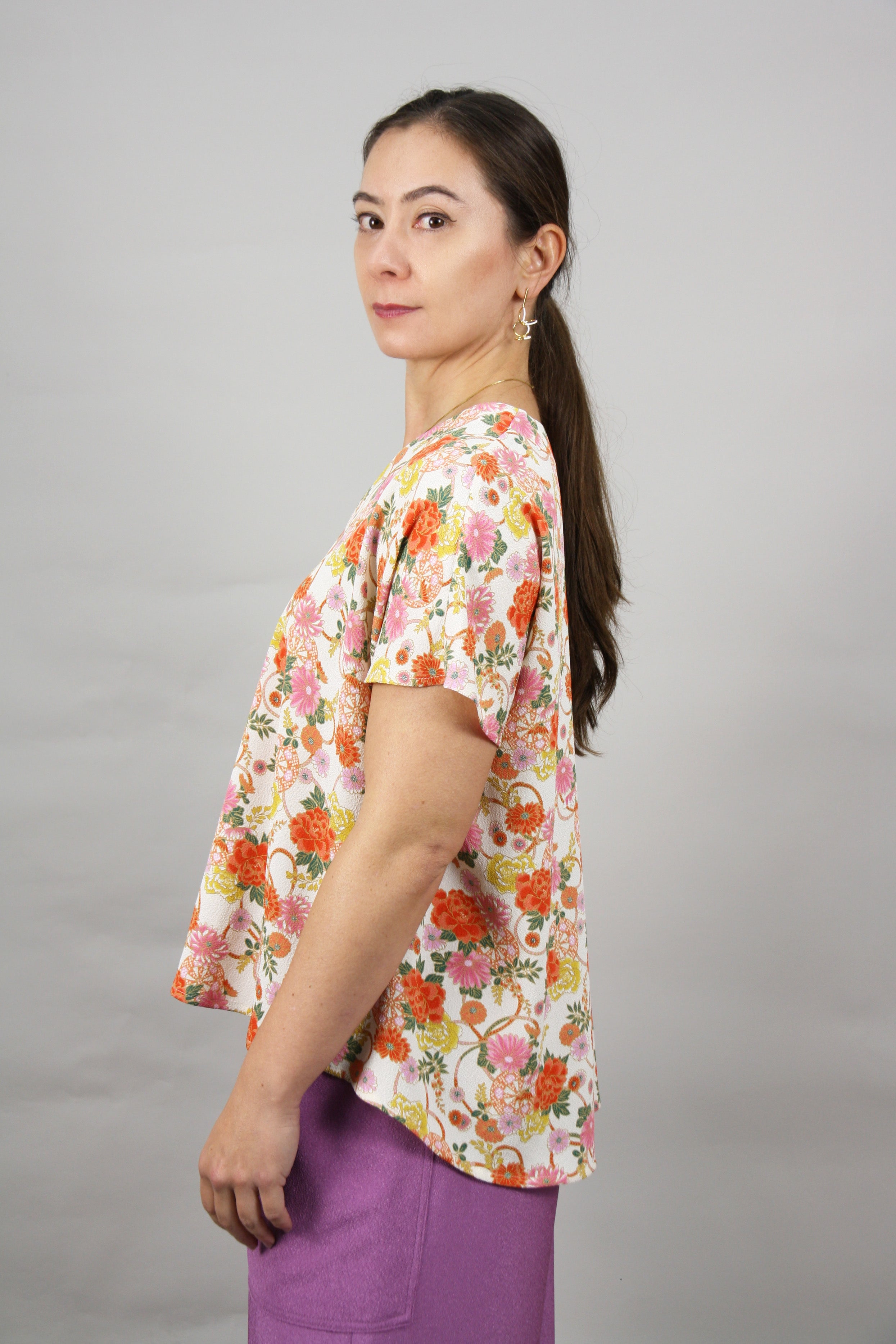 V-Neck Top – Everyday Essential