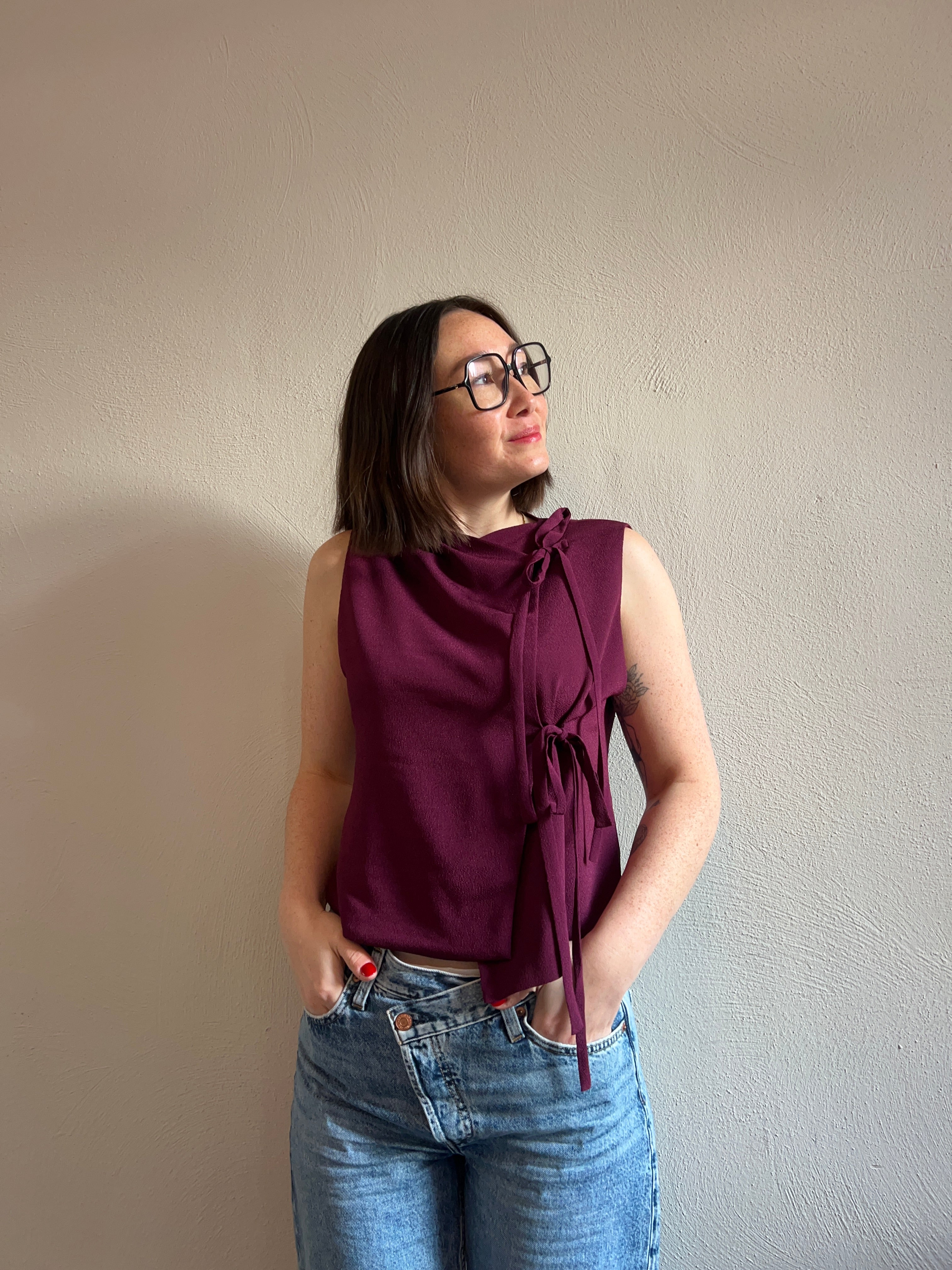 Ribbon Vest – Wendbare Weste für vielseitiges Styling