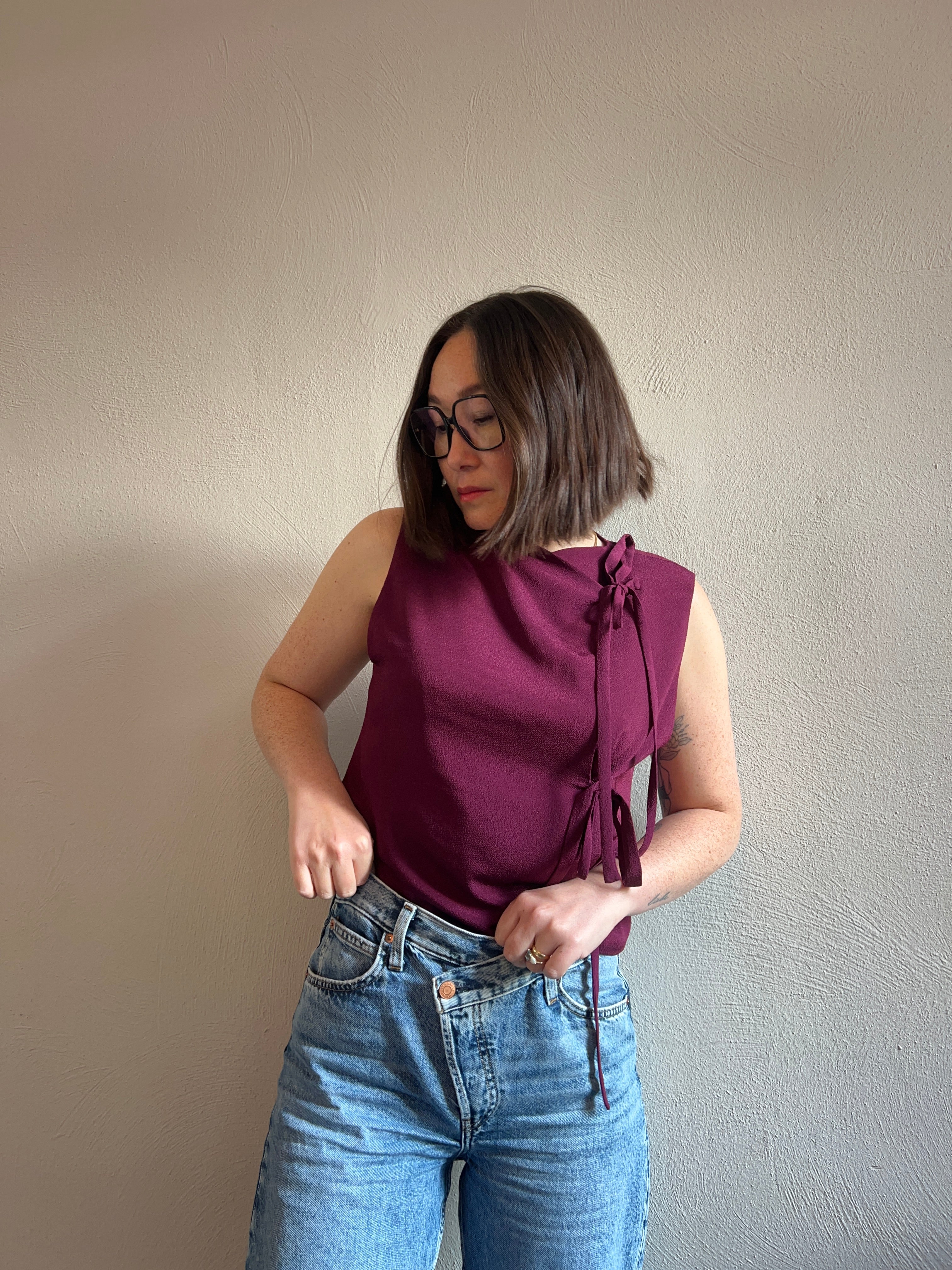 Ribbon Vest – Wendbare Weste für vielseitiges Styling