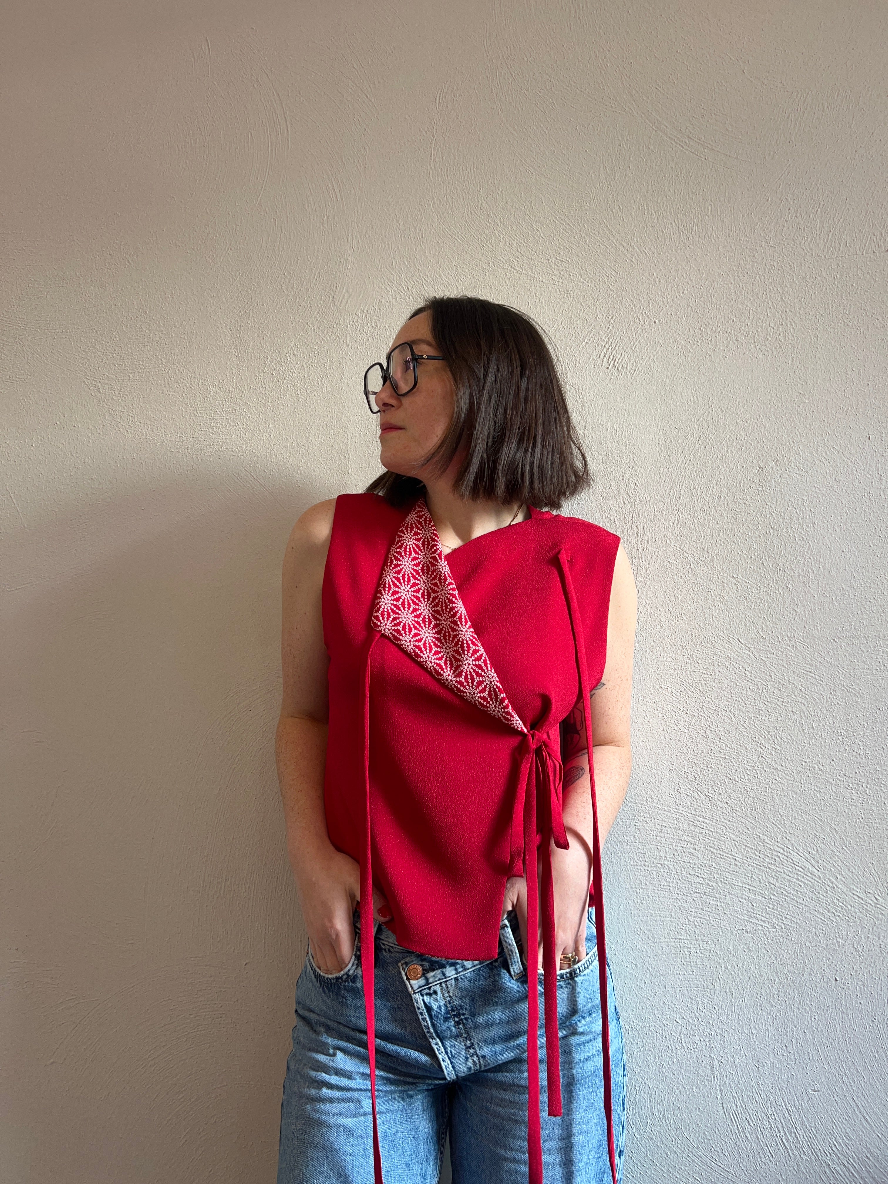 Ribbon Vest – Wendbare Weste für vielseitiges Styling