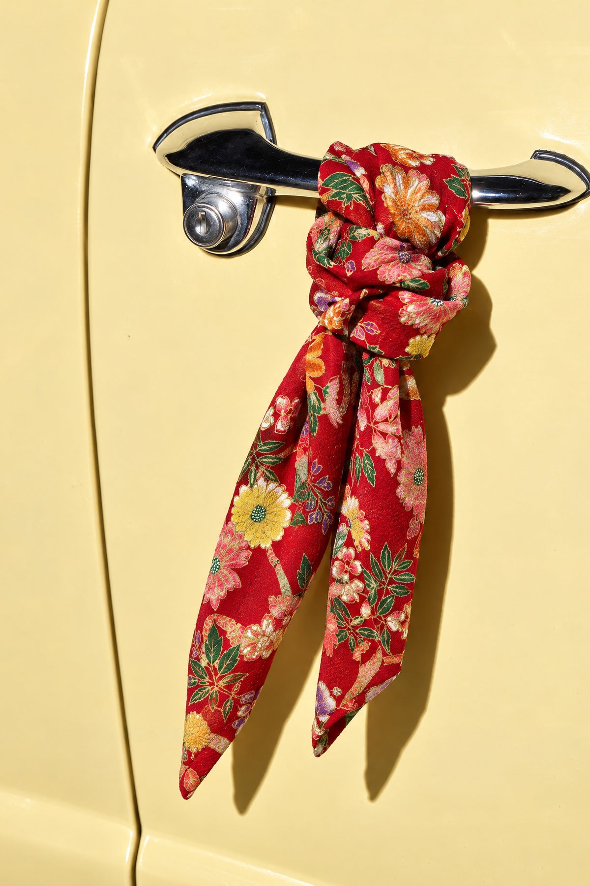 MULTI-WAY SCARF - Ein Accessoire, unzählige Möglichkeiten