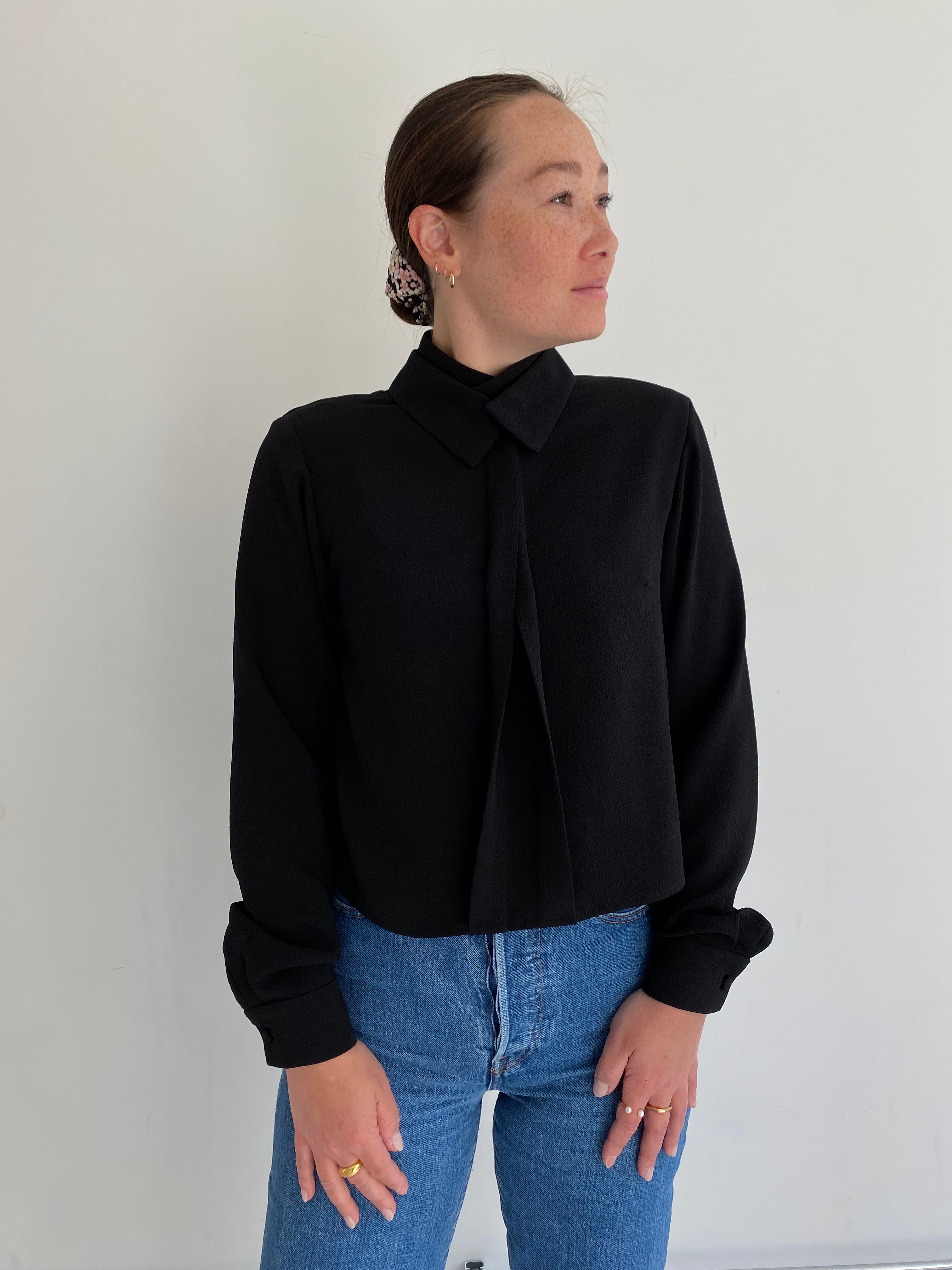 Signature 2-Way Double Collar Blouse – Iconic Versatility