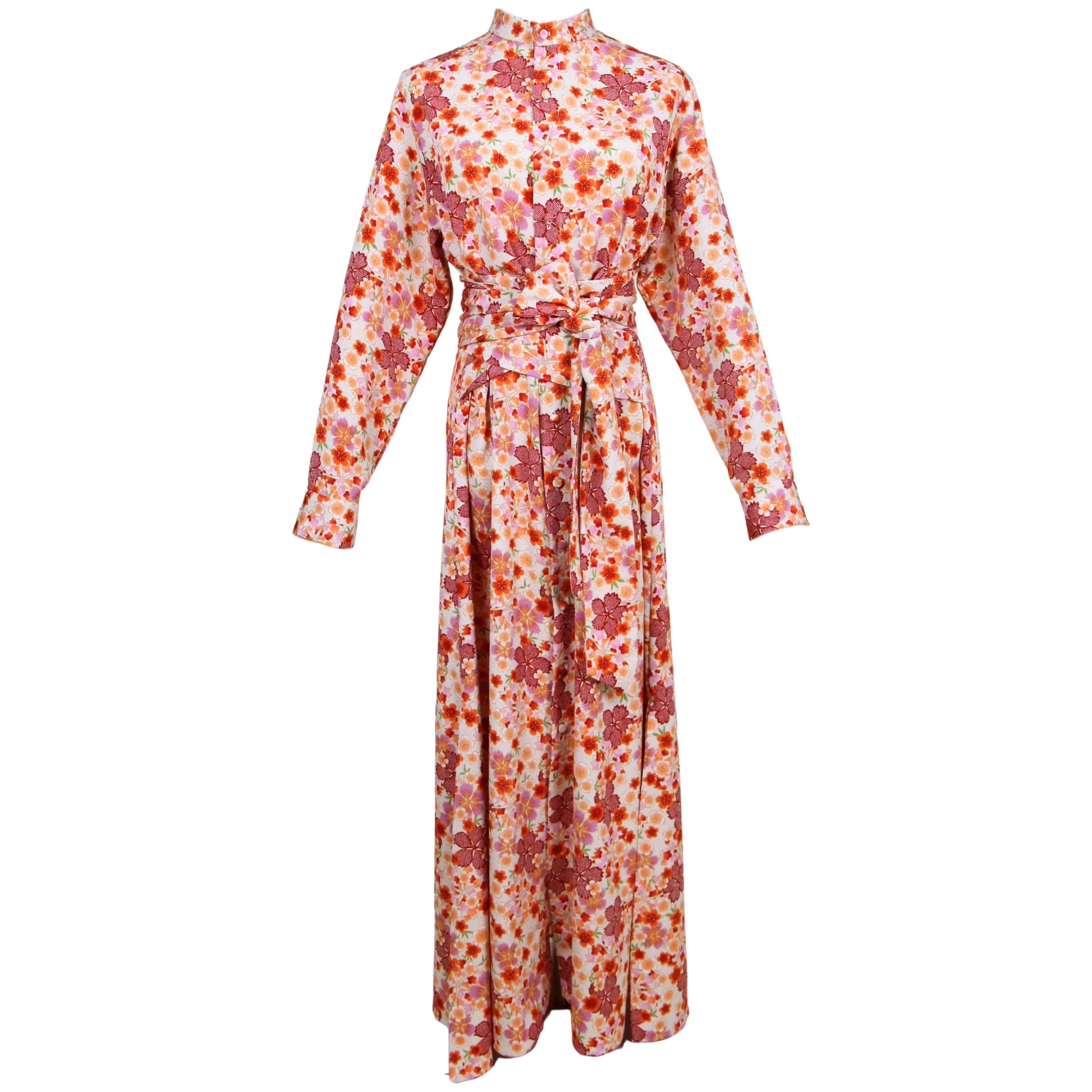 シグネチャーラップドレス