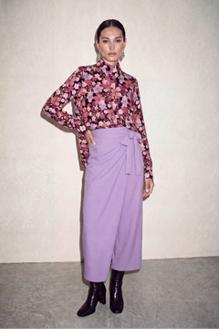 Signature 2-Way Double Collar Blouse