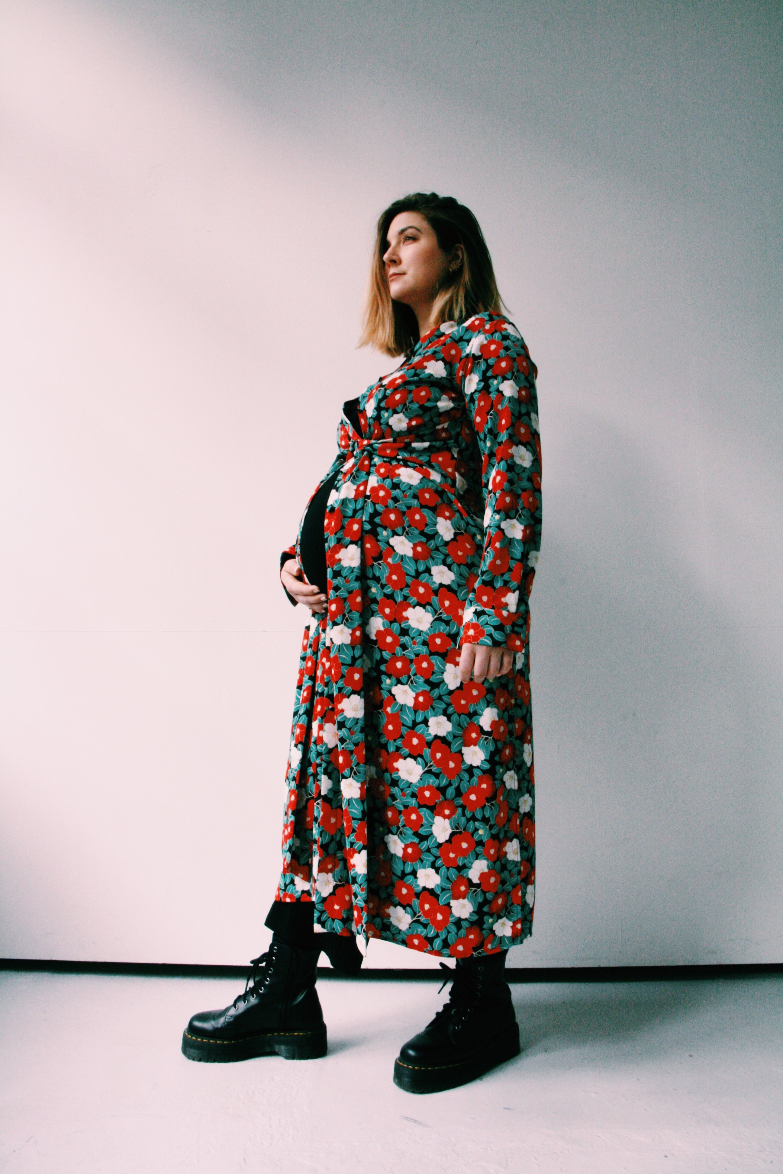SIGNATURE WRAP DRESS