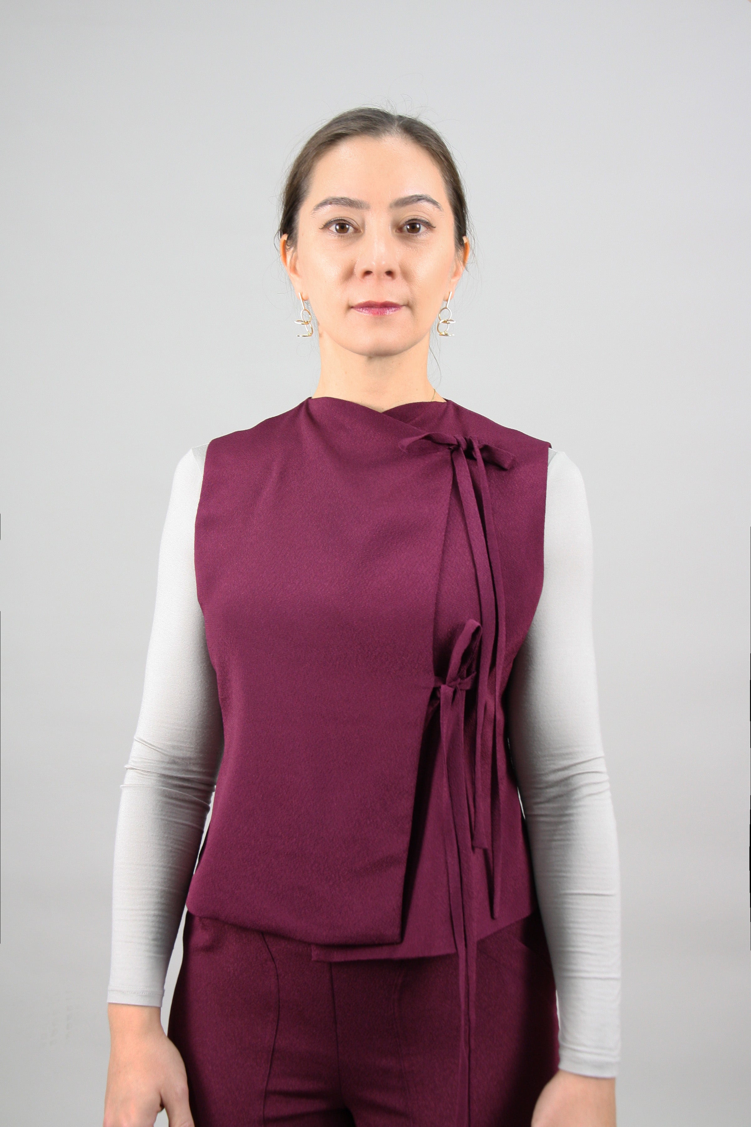 トップス Bibiy DONNA RIBBON VEST Reversible Ribbon Vest – Versatile Sleeveless Vest with Tie-Front