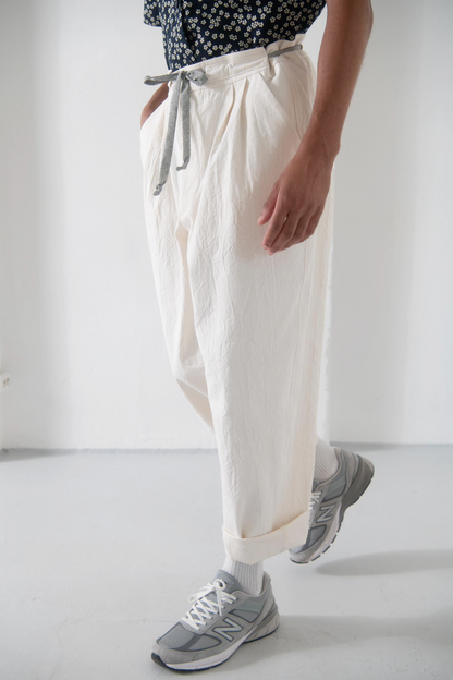CANVAS PLEATED PANTS